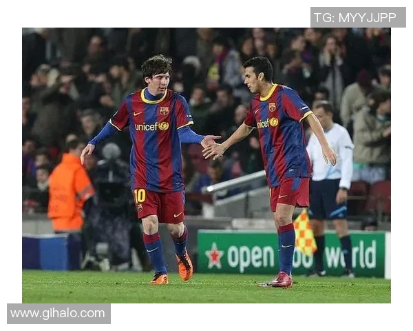 曼城主场不敌巴塞罗那，梅西破门带队取得胜利